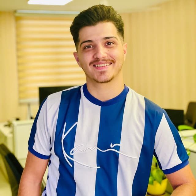 مجتبی خادم صداقت