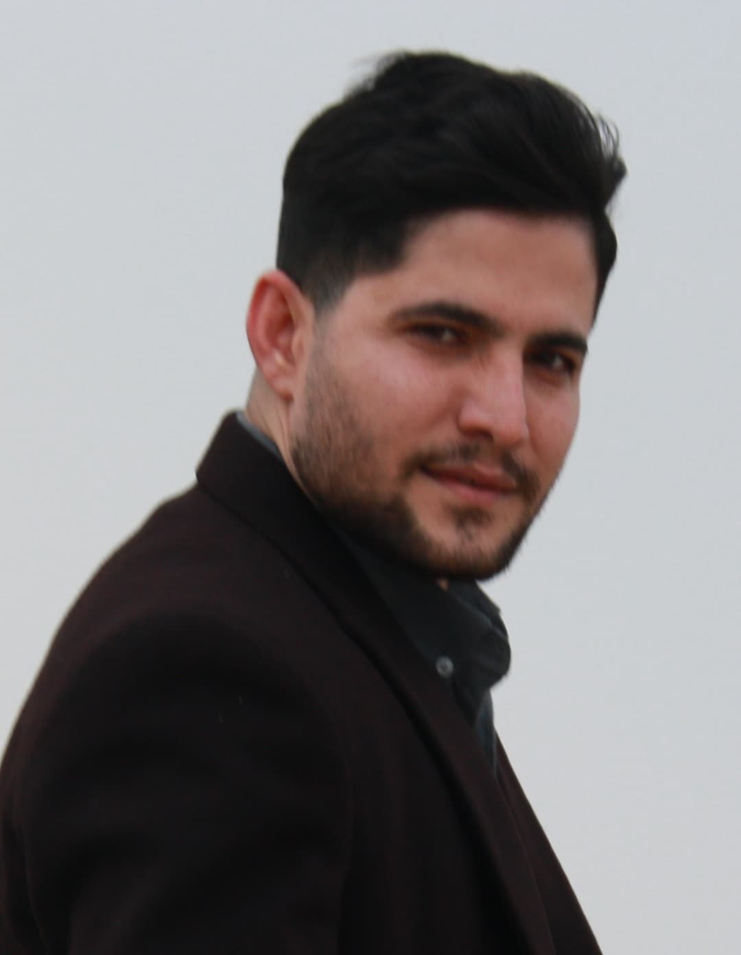 امین آزادبخت