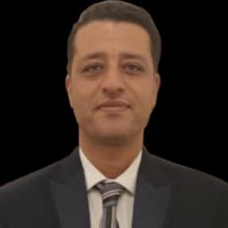مُتَیِّمْ motayyem